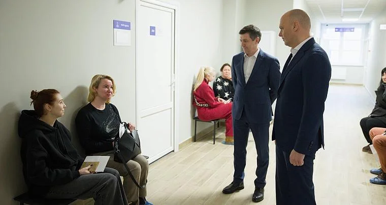 Алексей Беспрозванных: В этом году заменим около восьмисот компьютеров в поликлиниках региона