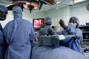 Хирурги Багратионовской больницы впервые удалили желчный пузырь методом лапароскопии