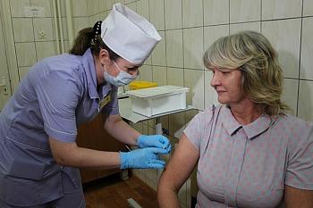 В Калининградской области продолжается иммунизация населения от гриппа
