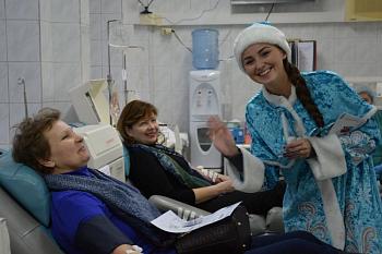 Станция переливания крови провела серию телемостов «Донорство в онлайн-режиме» в поддержку Всероссийской донорской акции «С Новым годом, Служба крови!»