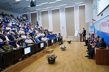 В Калининграде открылся Первый медицинский форум «Национальные проекты. Региональный путь»